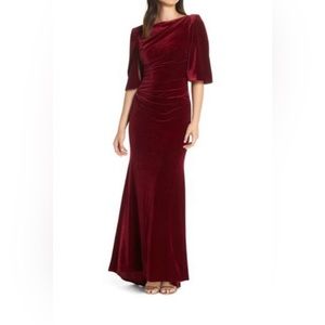 ELIZA J Valentine's Maroon Burgundy VELVET CAPE Capelet GOWN 4